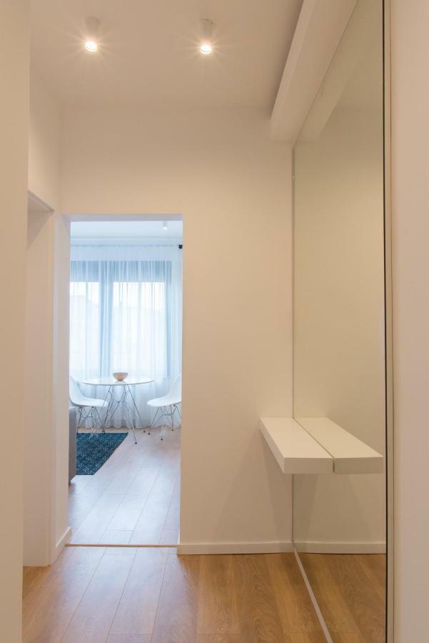Arbans Cosy Modern Apartment In The City Center Bucharest Exterior photo